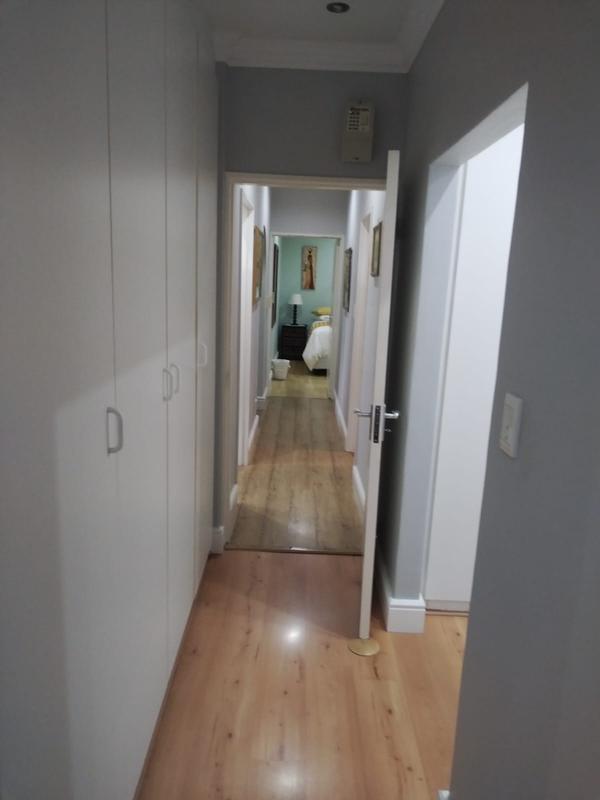 3 Bedroom Property for Sale in Gordons Bay Western Cape